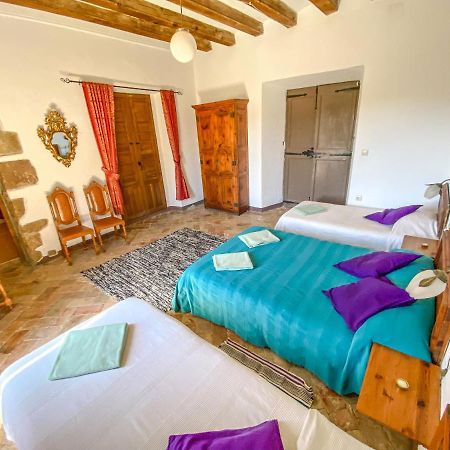 Pinell de Solsones Casa Rural Sant Petrus De Madrona מראה חיצוני תמונה