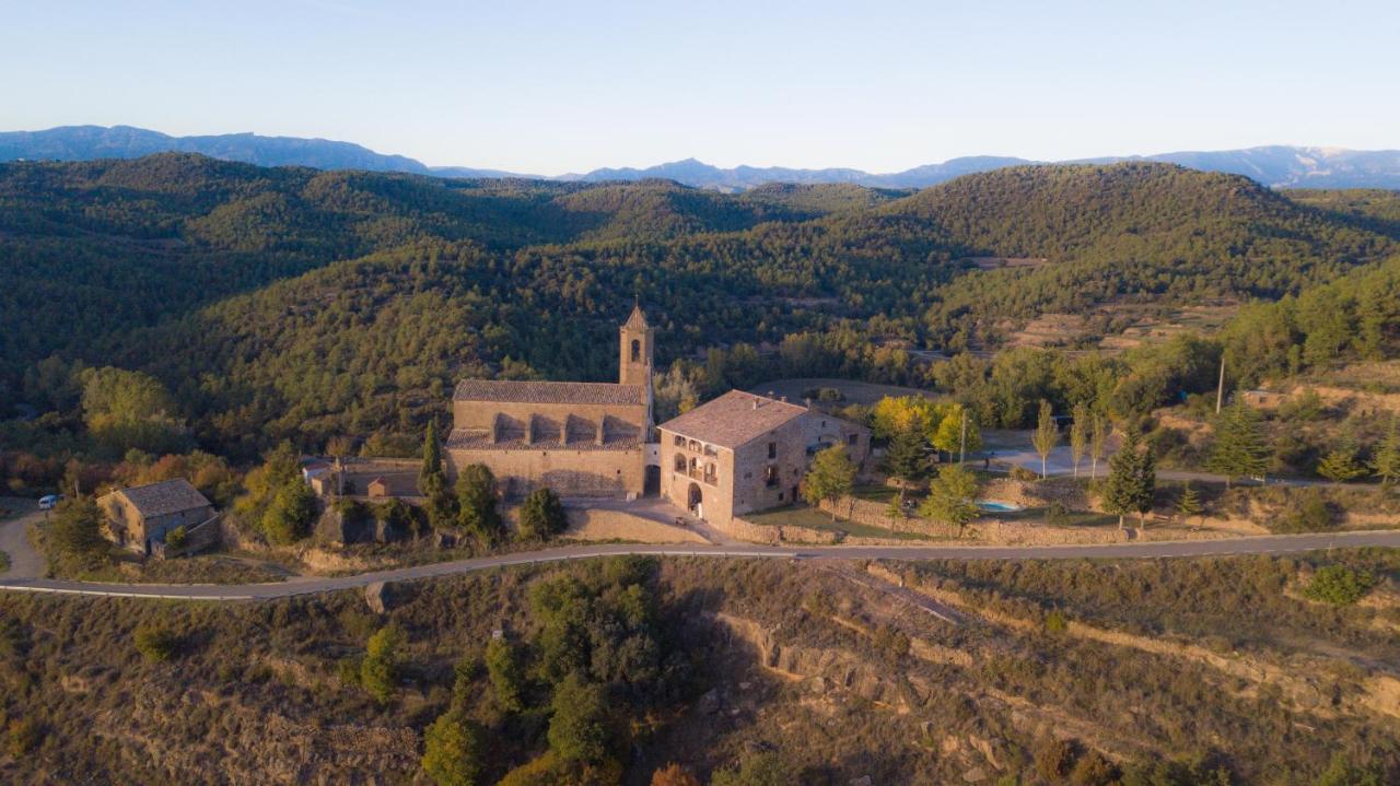 Pinell de Solsones Casa Rural Sant Petrus De Madrona מראה חיצוני תמונה