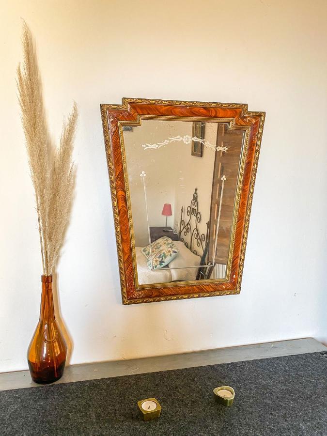 Pinell de Solsones Casa Rural Sant Petrus De Madrona מראה חיצוני תמונה