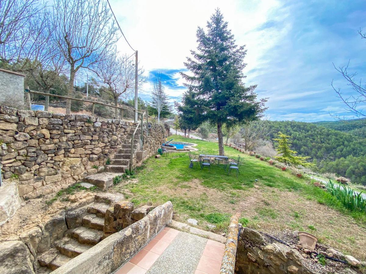 Pinell de Solsones Casa Rural Sant Petrus De Madrona מראה חיצוני תמונה