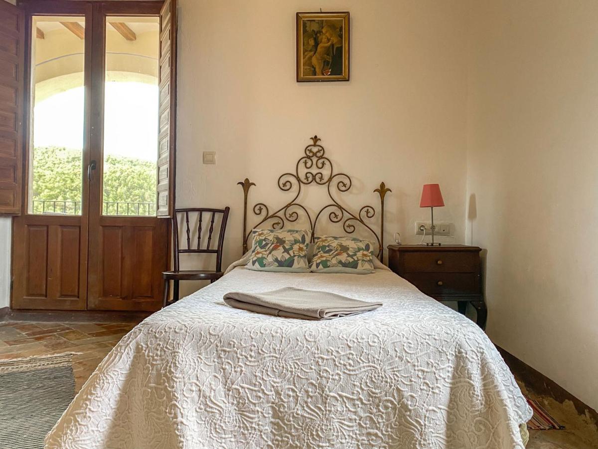 Pinell de Solsones Casa Rural Sant Petrus De Madrona מראה חיצוני תמונה