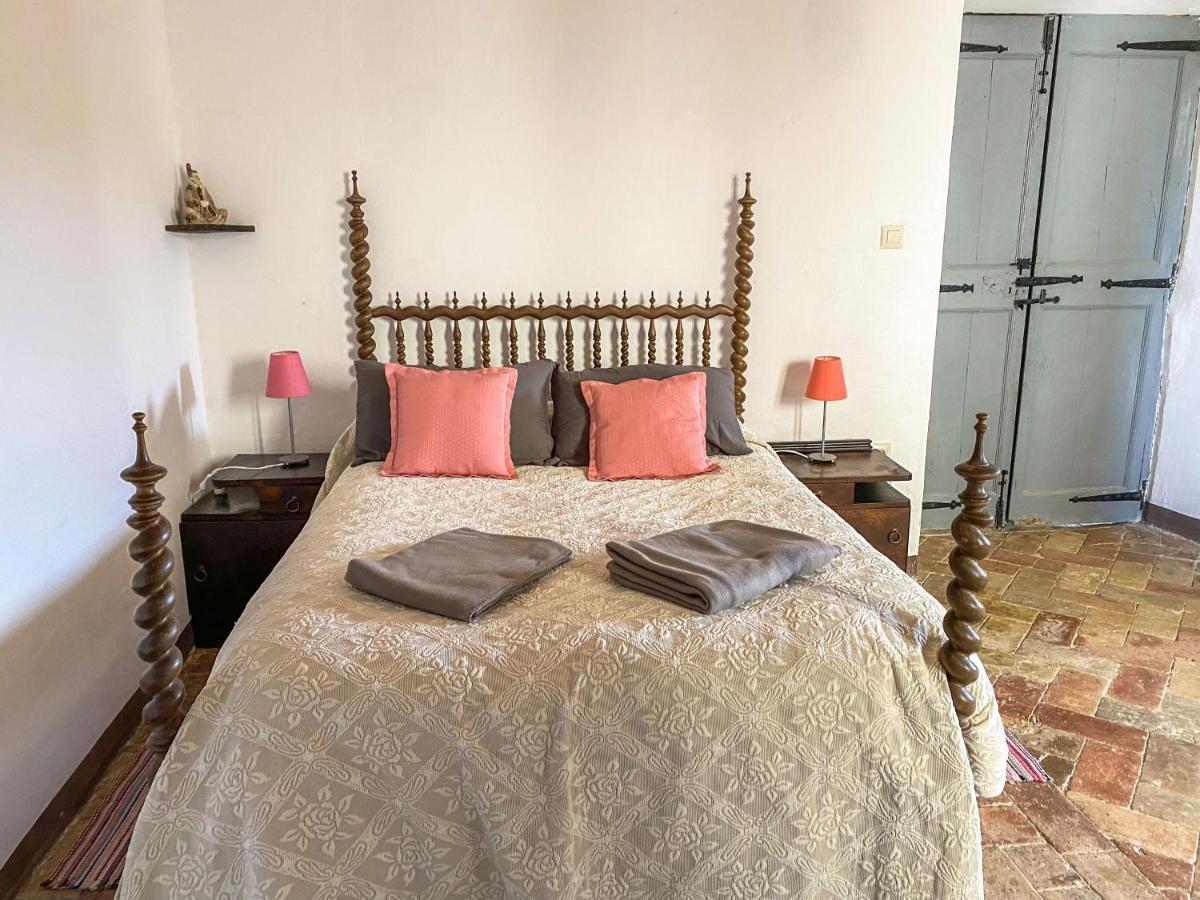 Pinell de Solsones Casa Rural Sant Petrus De Madrona מראה חיצוני תמונה