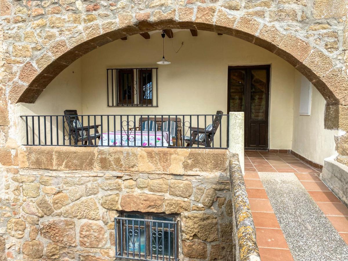 Pinell de Solsones Casa Rural Sant Petrus De Madrona מראה חיצוני תמונה